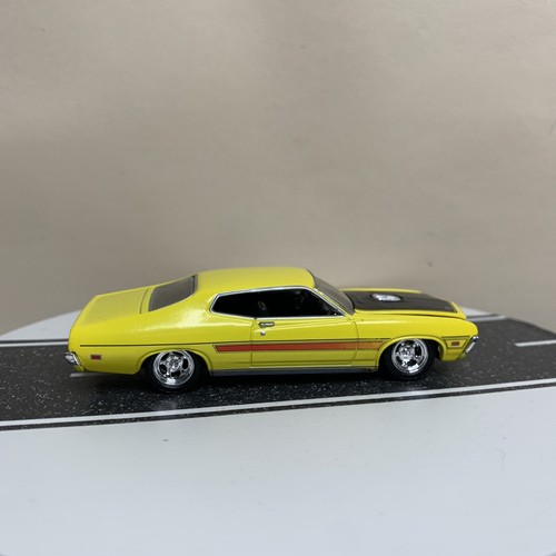 ミニカー Hot Wheels 70 Ford Torino 40th Hot Wheels 2008 40th Anniversary Modern Classics 4/15 Yellow
