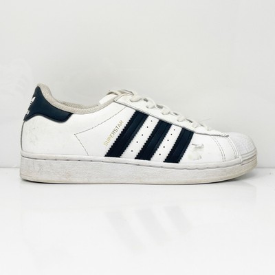 

Adidas Boys Superstar FU7714 Белая повседневная обувь Кроссовки Размер 3, Белый, Superstar