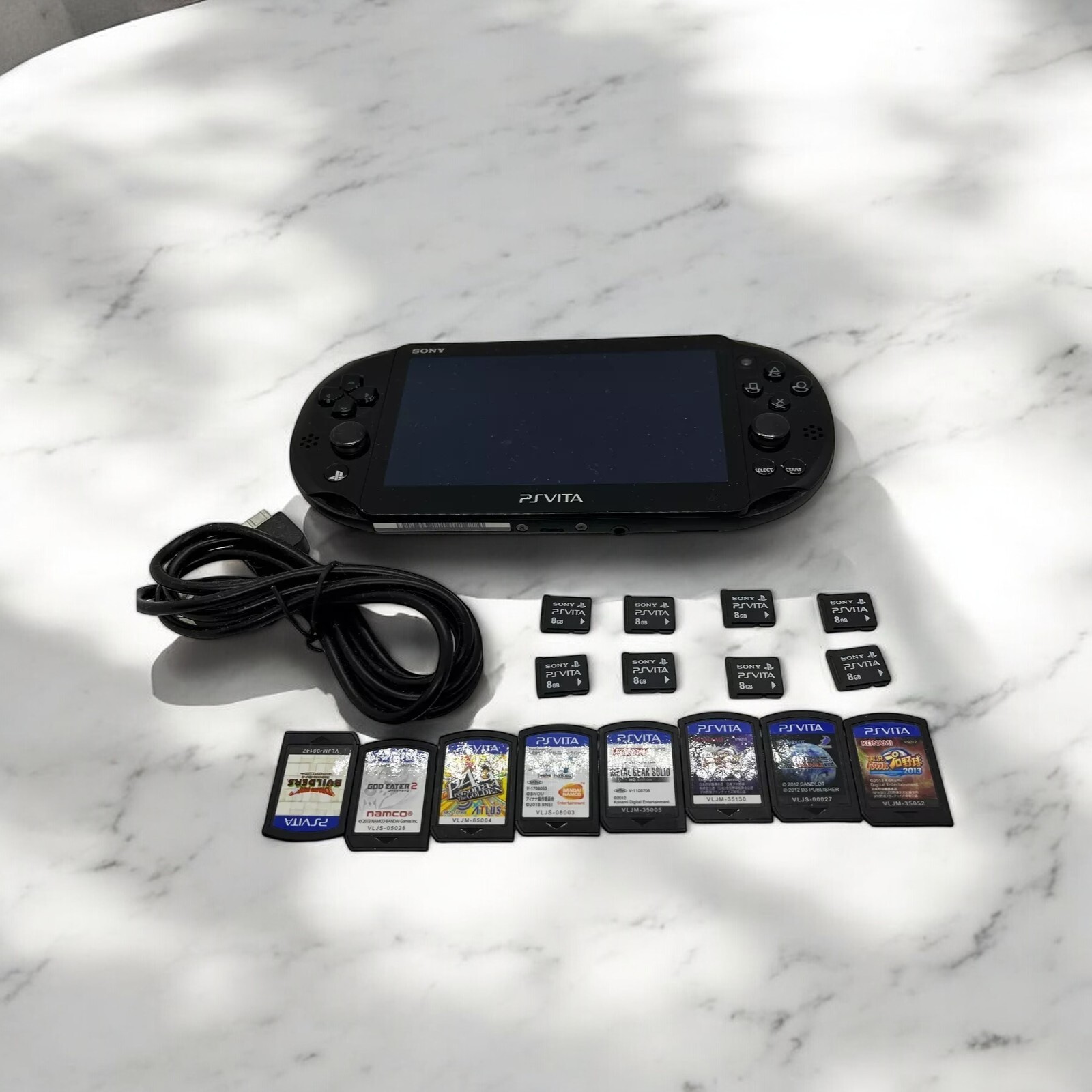 Sony PS Vita Black PCH-2000 w/Random 3 Games & 8GB Memory Sony PS Vita Black PCH-2000 w/Random 3 Games & 8GB Memory
