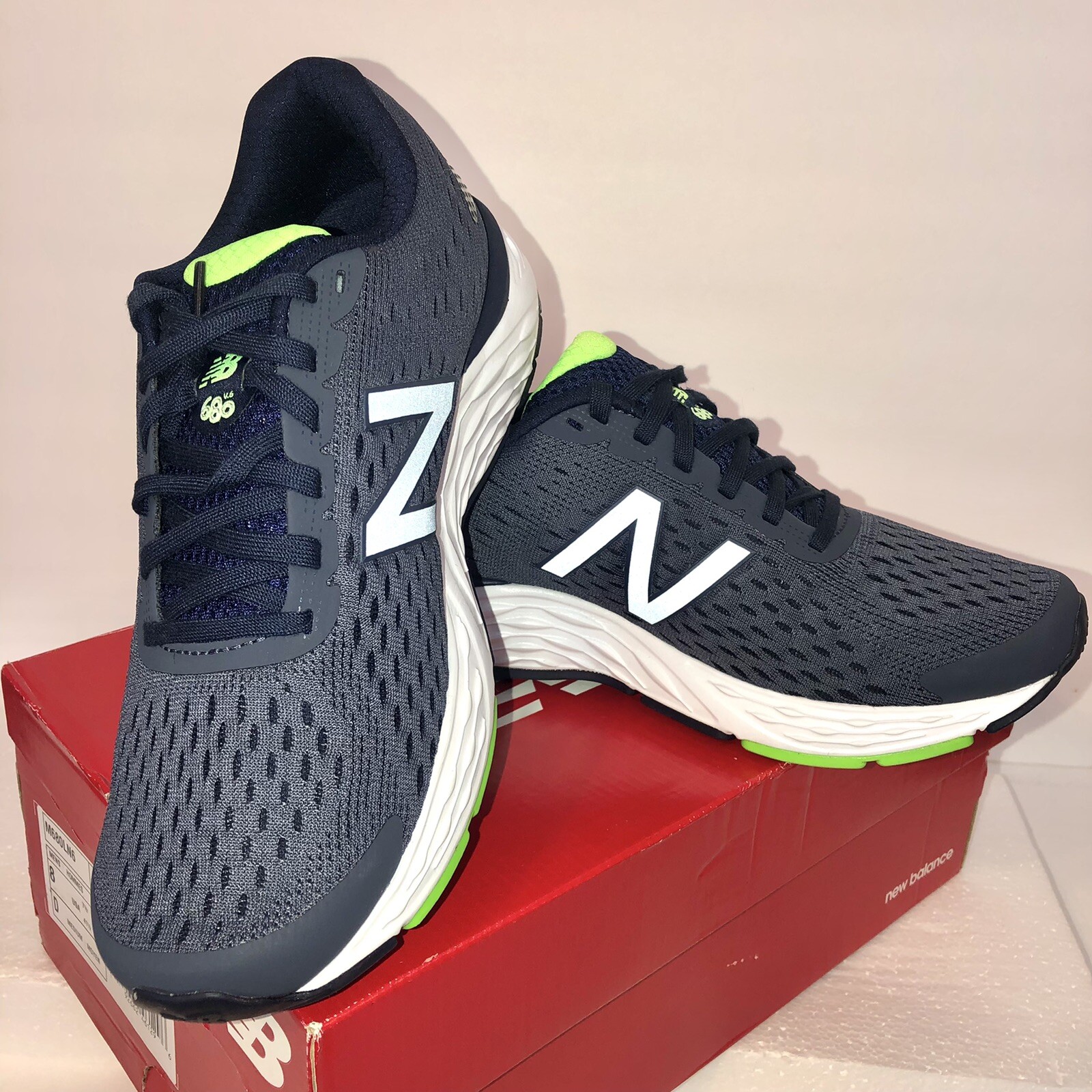 Mens New Balance 680v6 Running Sneaker 
