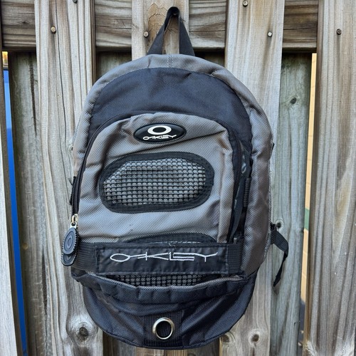 Rare Oakley Vintage Y2K Backpack Spikes 00s Red Bag | eBay