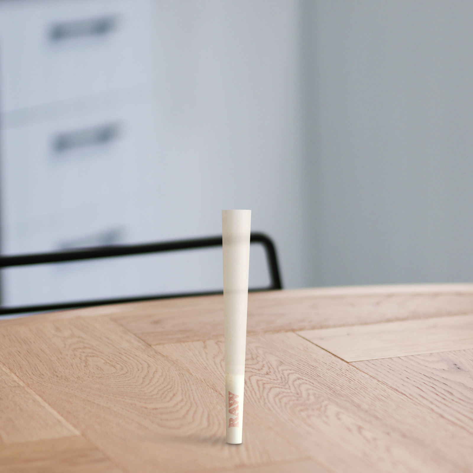 RAW Organic 1 1/4 Size Pre-Rolled Cones | 100 Pack | Slow Burning Papers