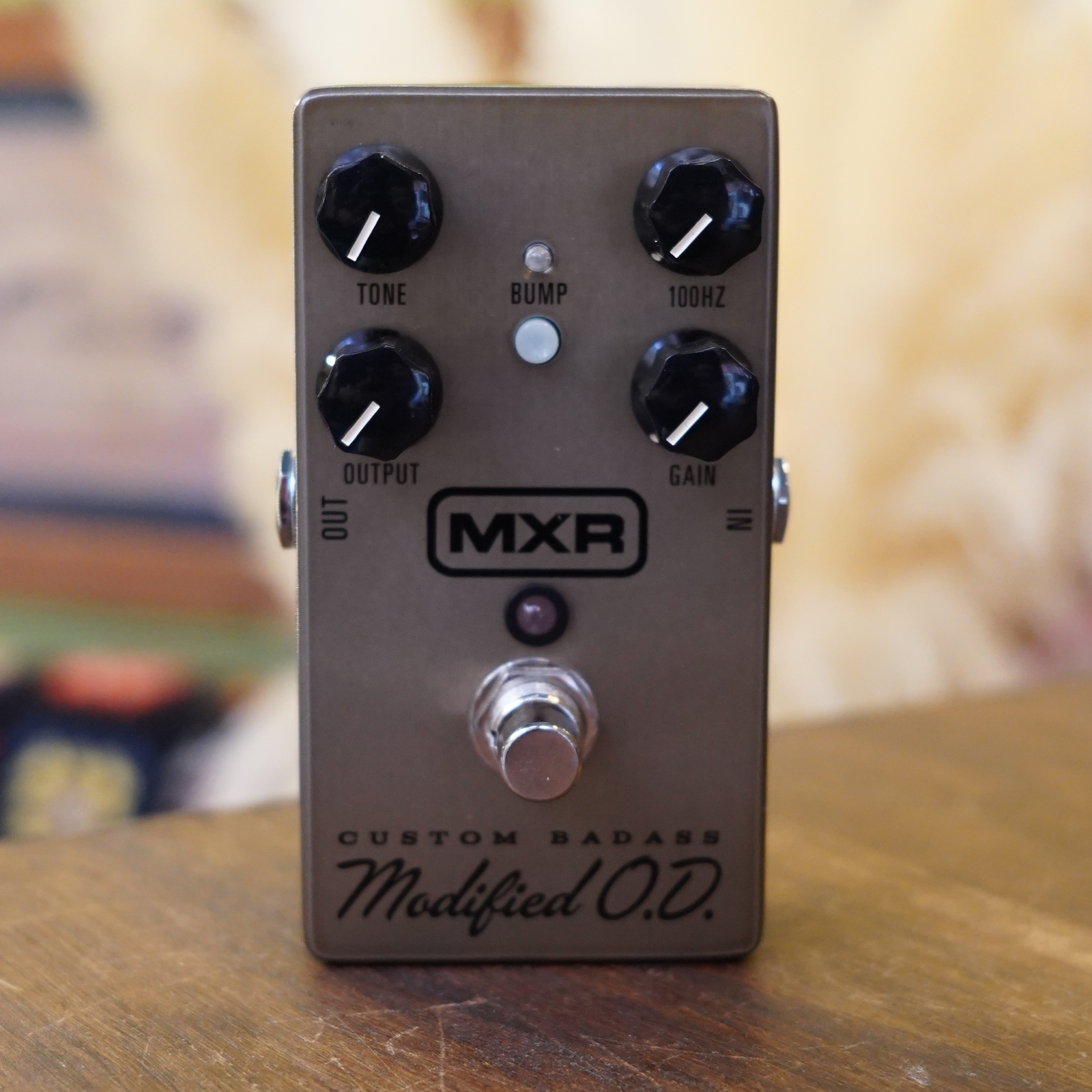 ギター MXR M77 Custom Badass Modified Overdrive MXR® CUSTOM BADASS™ MODIFIED O.D. - Dunlop