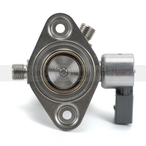 Direct Injection High Pressure Fuel Pump for BMW X5 X6 550i 650i 750i 750Li 4.4L