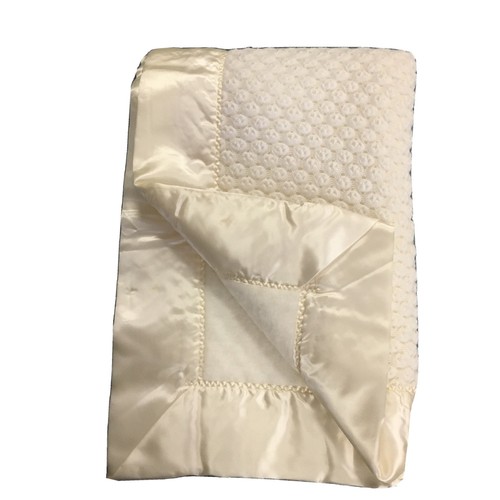 Satin Trim Reversible Crochet Bubble Stitch