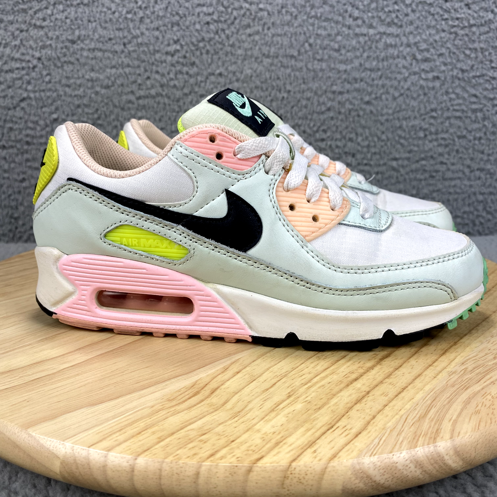 air max 90 white black volt green glow
