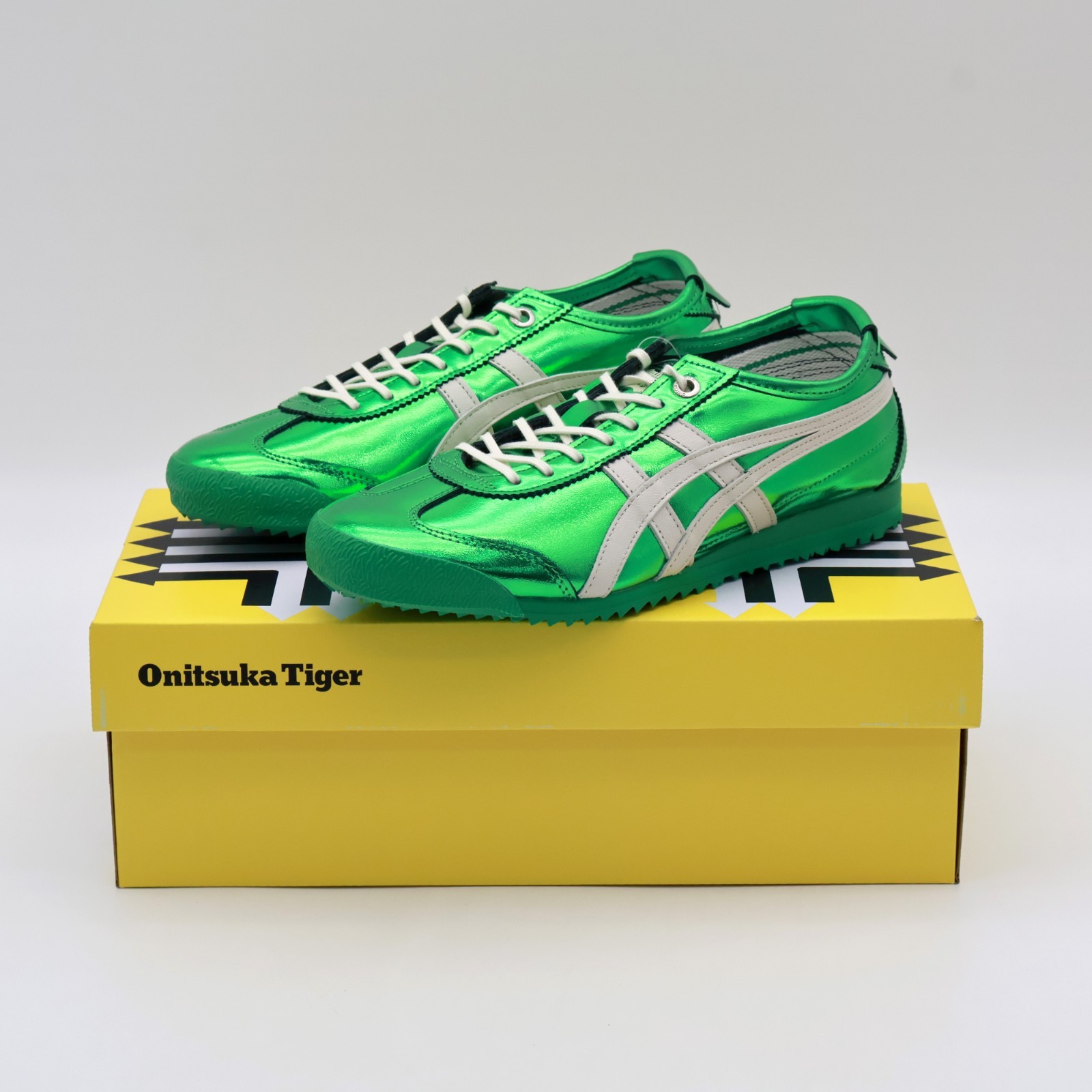 1183C468-301 Onitsuka Tiger Mexico 66 SD Jade Cream (Men's