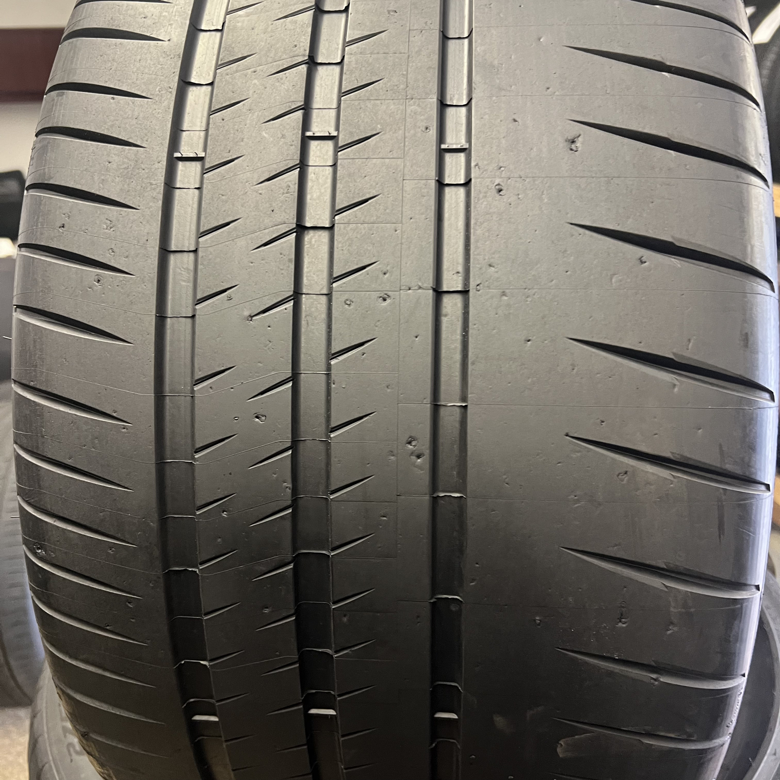 1 Tire LikeNEW Michelin Pilot Sport Cup 2 N0 315/30ZR21  315/30/21 105Y