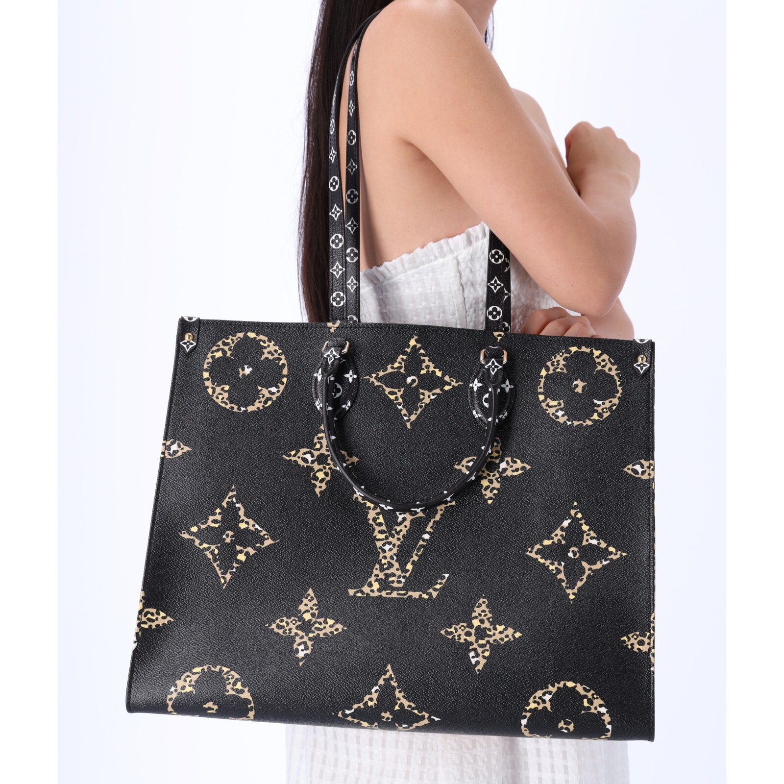 Louis Vuitton On The Go GM Monogram Canvas Jungle Tote Bag M44674 Leopard Black