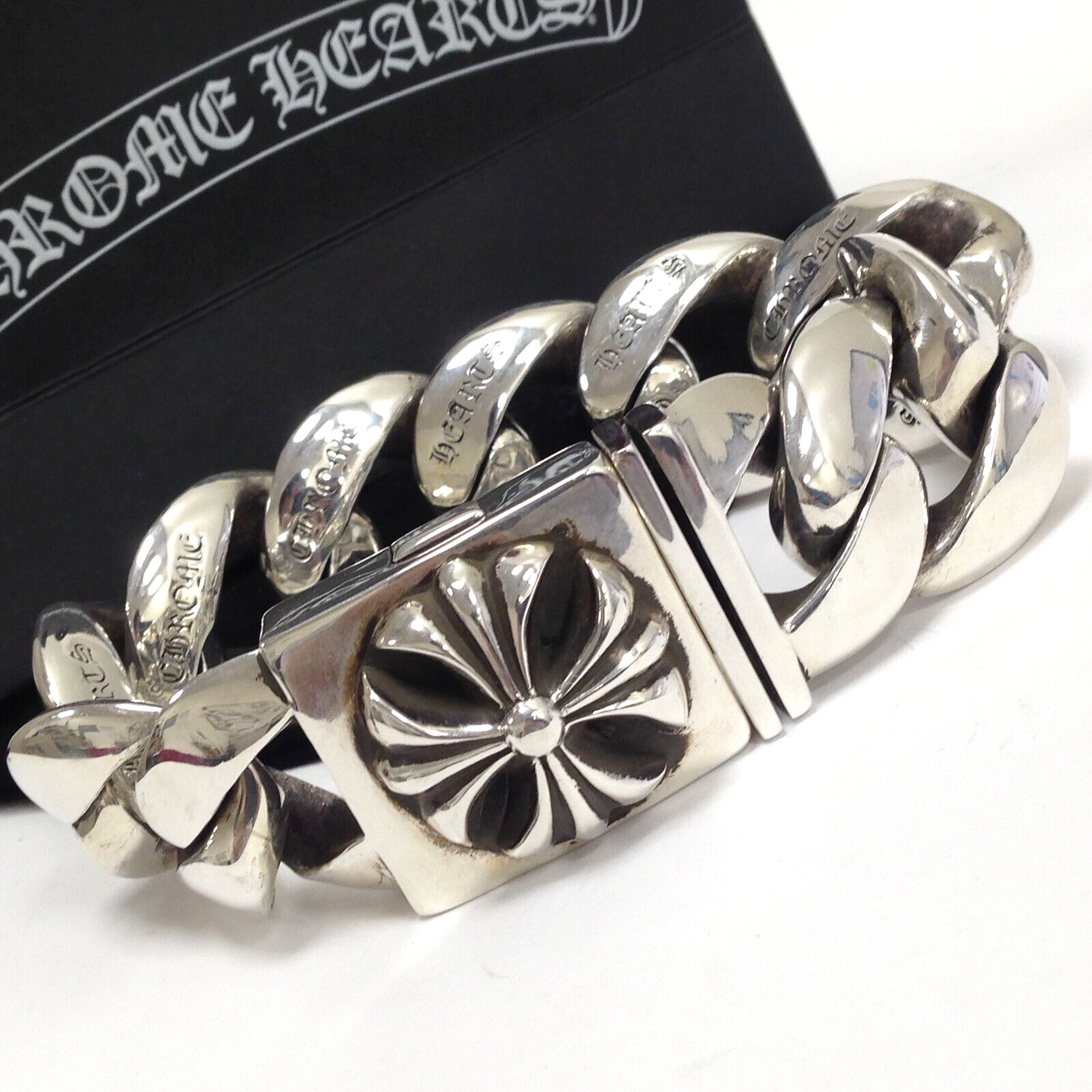 Parts of Four Roman Small Link bracelet - Silver
