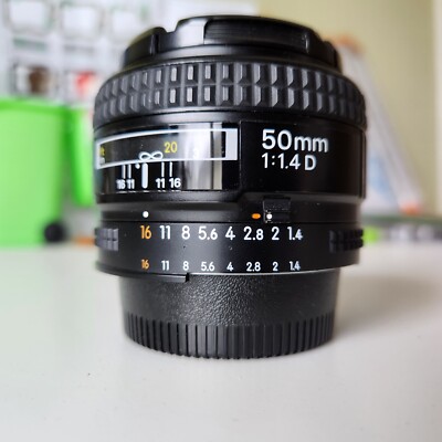 Nikon NIKKOR AF 50mm f/1.4D Lens Nikon Digital SLR Cameras