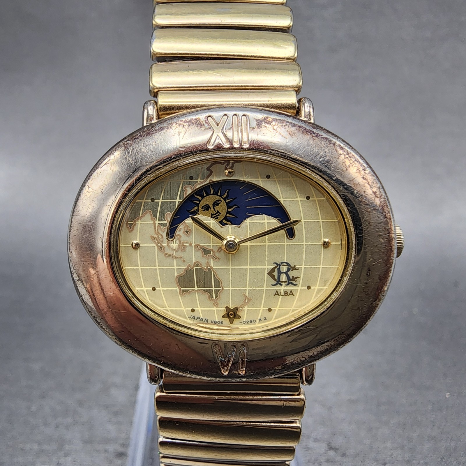 SEIKO success alba v806-0180 ムーンフェイズ SEIKO success alba v806-0180 ムーンフェイズ ✨ALBA✨アルバ