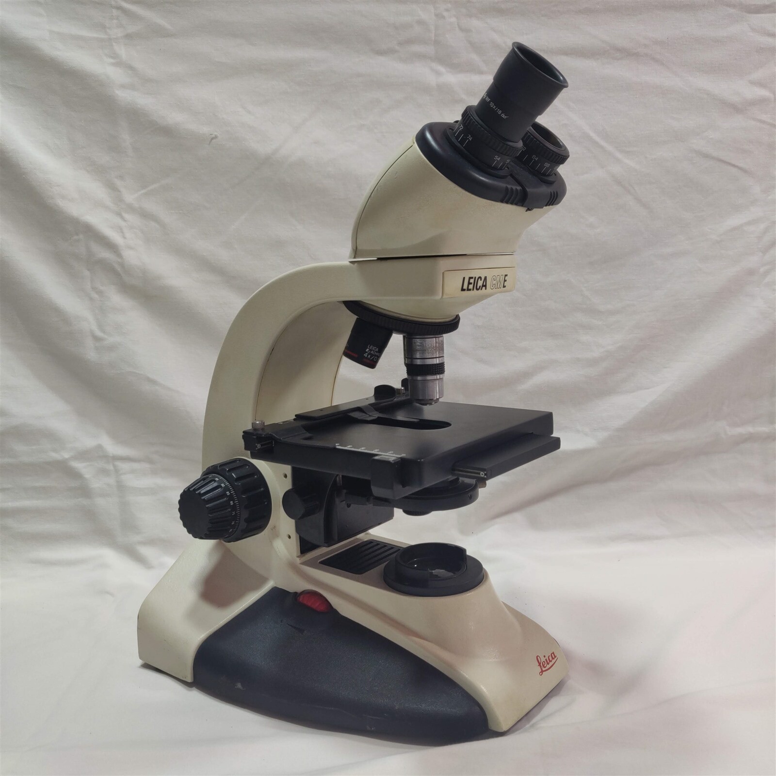 フィルムカメラ LEICA CME Leica CME Microscope. Right Eye Piece Missing. Made in USA