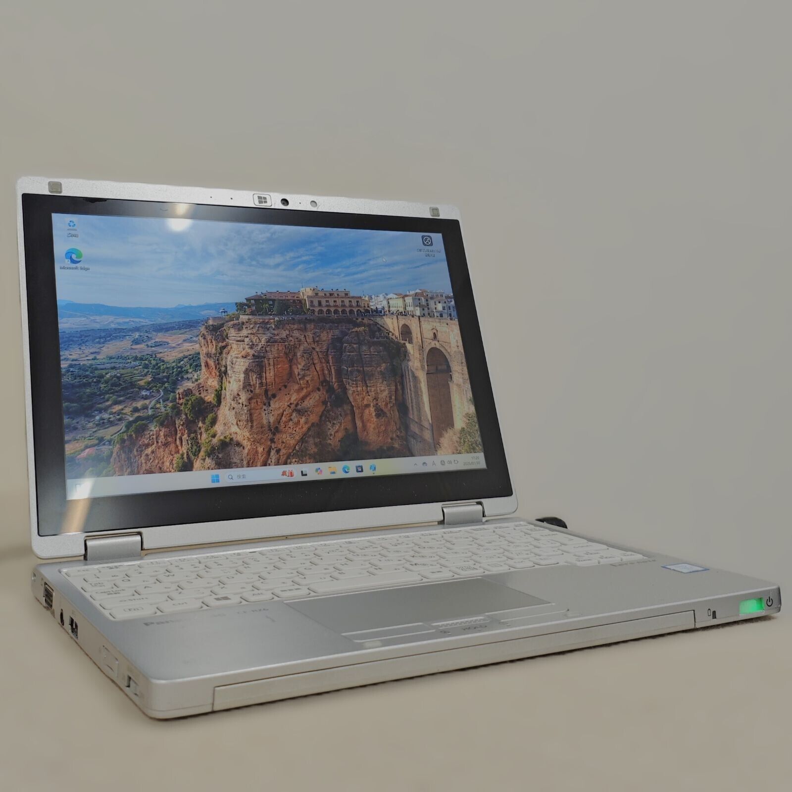 Panasonic CF-RZ6 Let's note Core i5 8GB 256GB SSD Win 11 Panasonic CF-RZ6 Let's note Core i5 8GB 256GB SSD Win 11