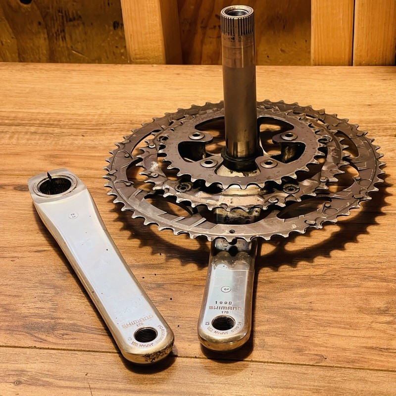 Shimano Ultegra FC-6600/6603 10 Speed Triple Crankset 175 30 39 52