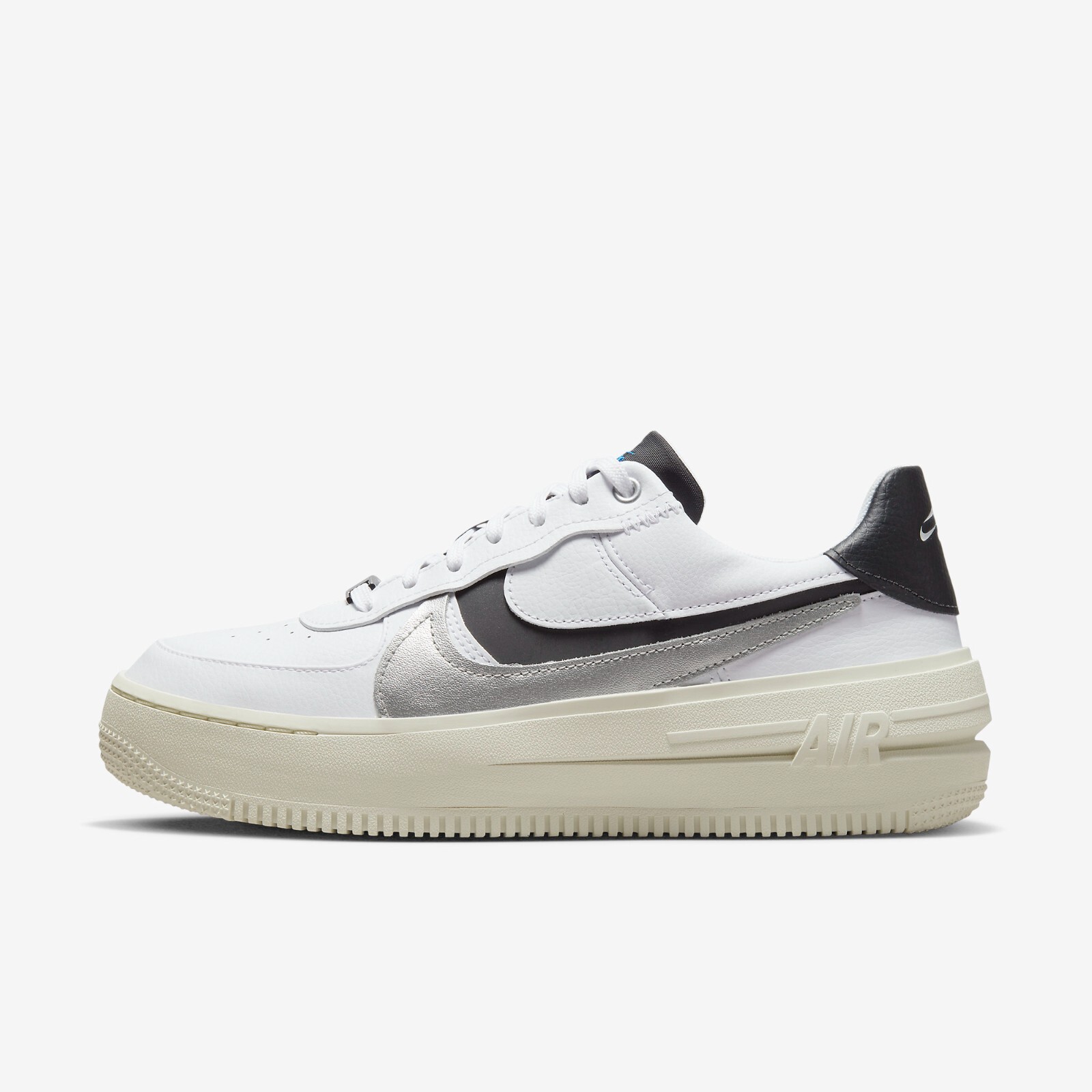 

Кроссовки Nike Women Air Force 1 PLT.AF.ORM White Metallic Silver DX3199-100, Белый, Nike Air Force 1
