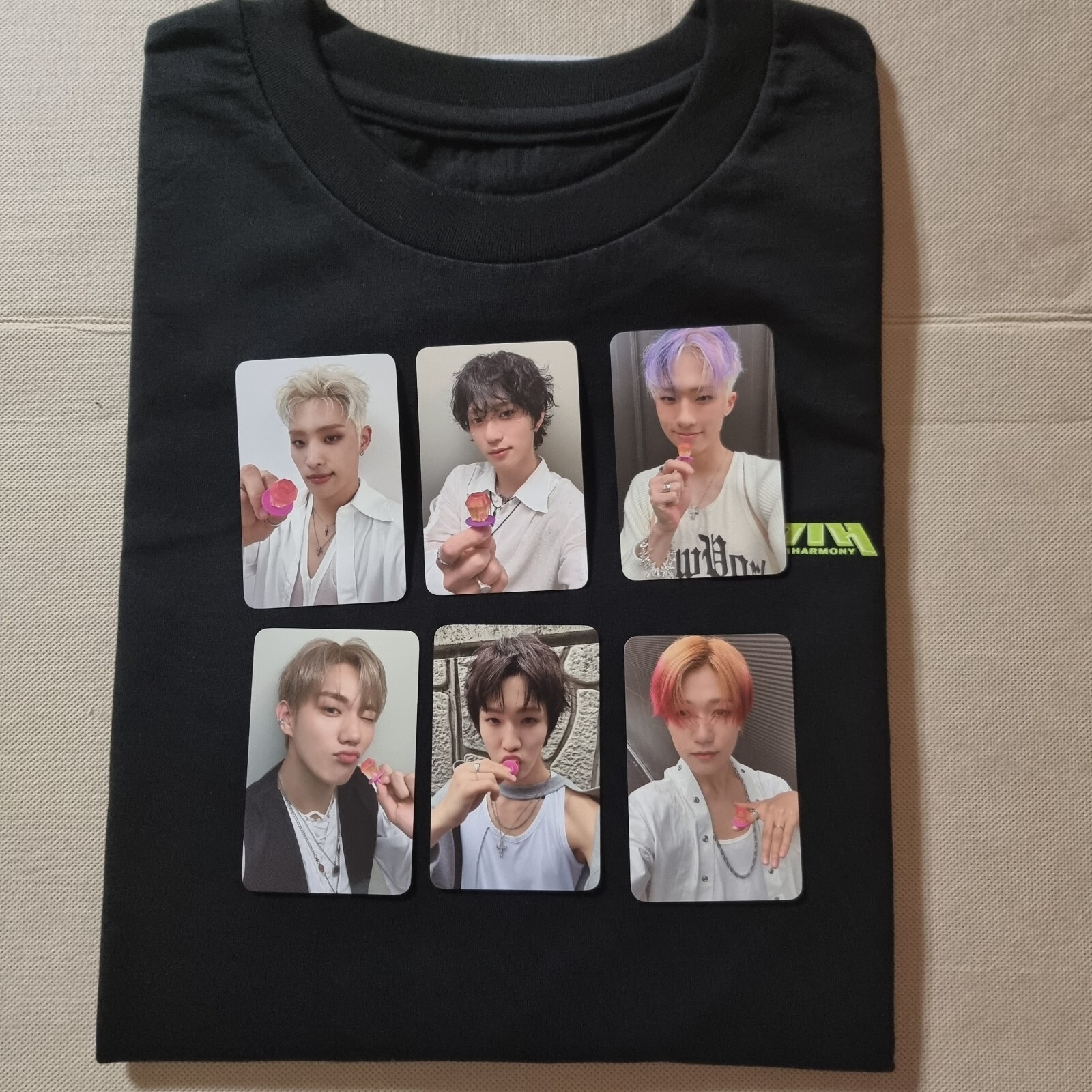P1Harmony DUH! POPUP キャラクター　オリジナルTシャツ Retro P1harmony Duh! Shirt, P1harmony Utop1a Tour Shirt