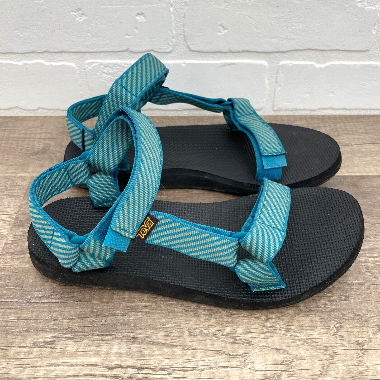 Teva Original Universal Sandals Womens Sz 8 Turquoise Teal