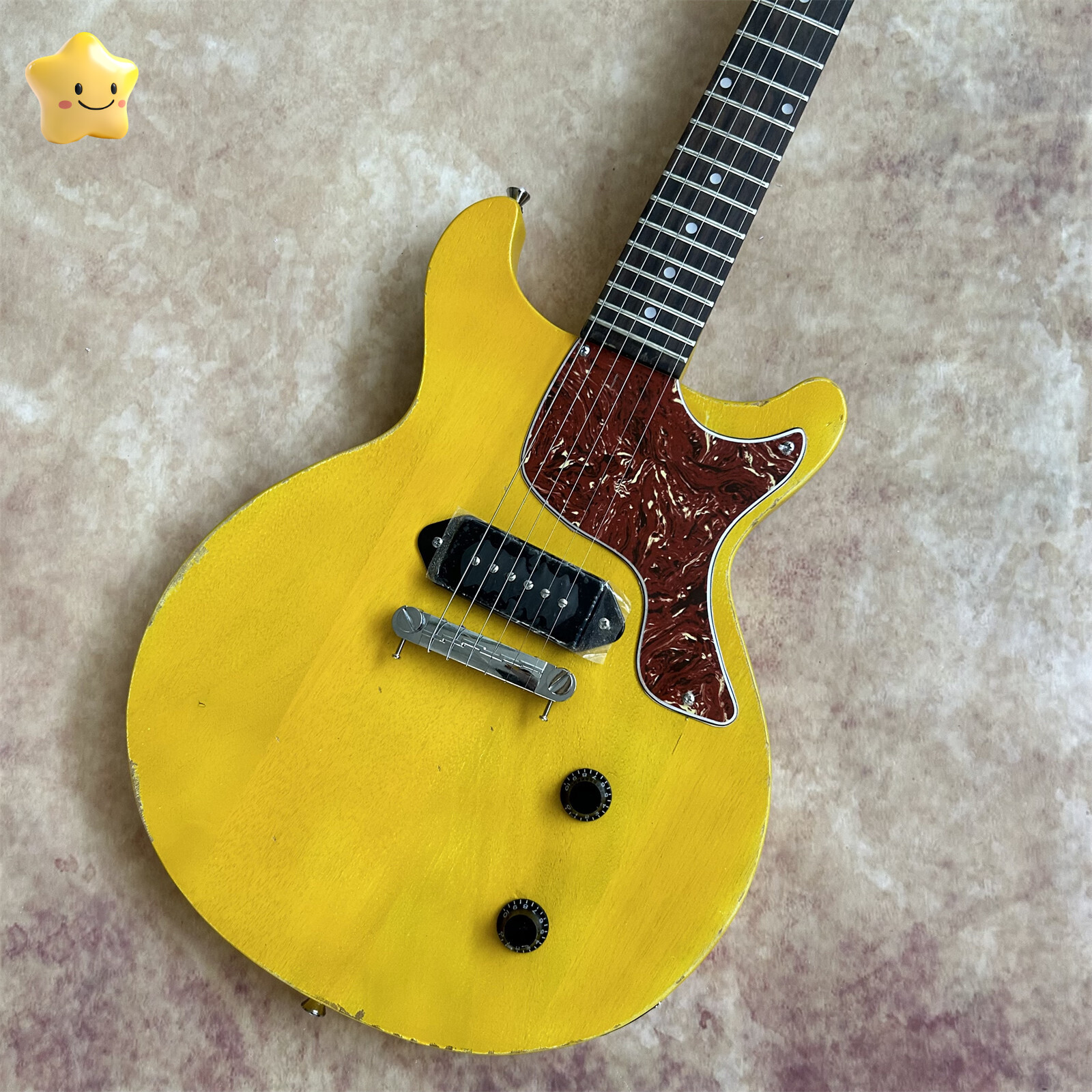 rita 　Provision VST-Relic Alder Vintage Relic Electric Guitar: Alder Solid Body, SE Model