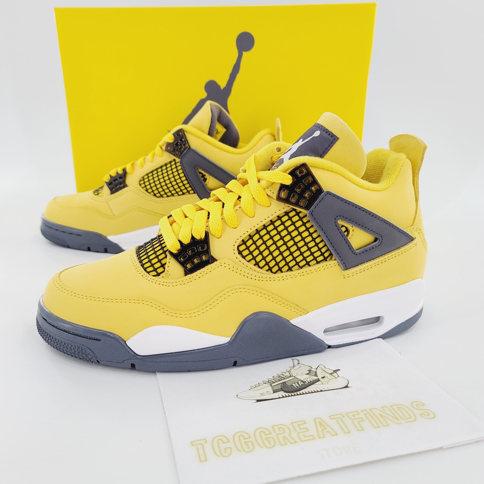 Nike Jordan 4 Retro Lightning Men's Size 9.5 Yellow Nike Jordan 4 Retro Lightning Men's Size 9.5 Yellow