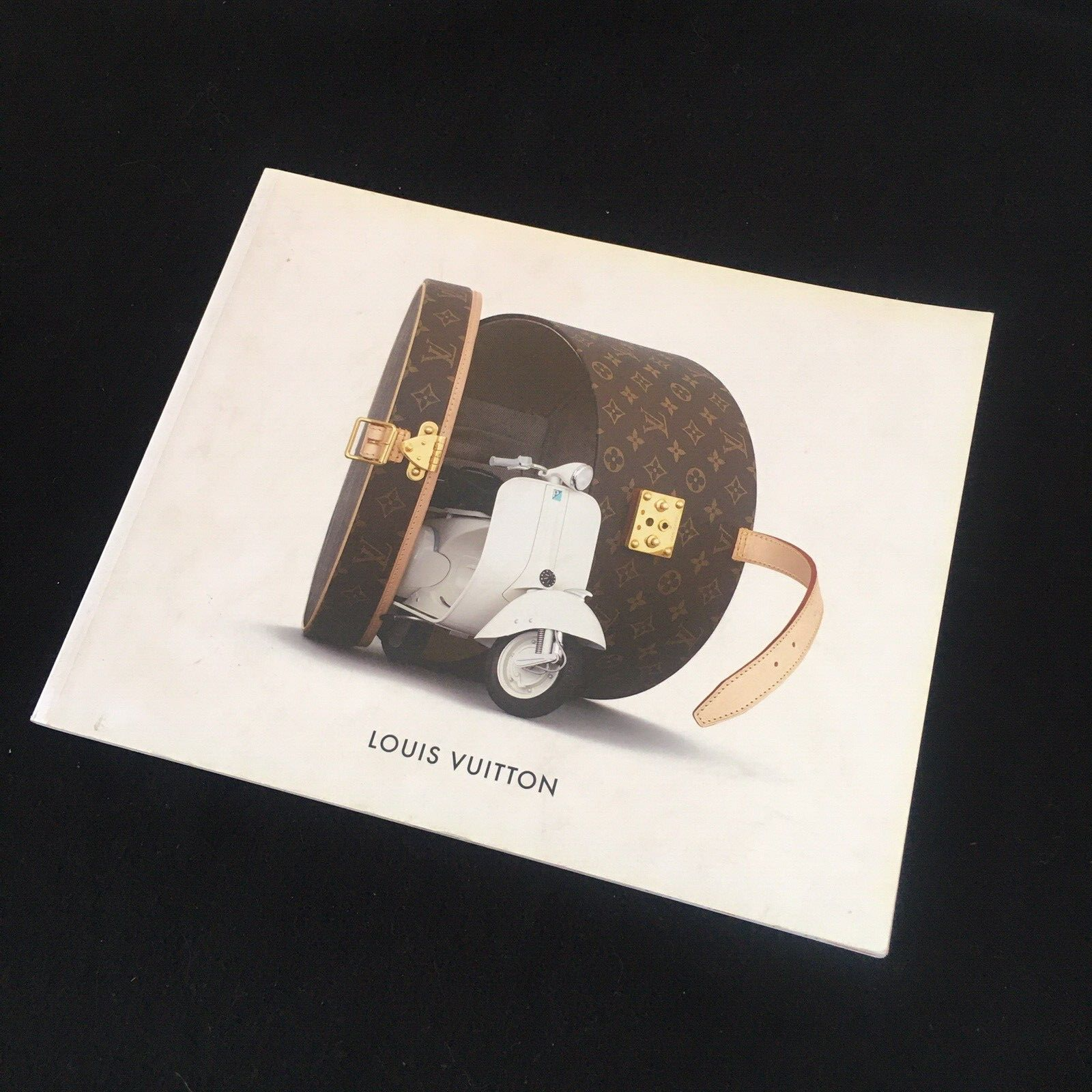 その他 Louis Vuitton Le catalogue Louis Vuitton LV 2006 Handbag Catalogue Paris Collectible