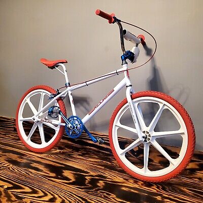 1982 REDLINE BMX CRUISER SHOW BIKE