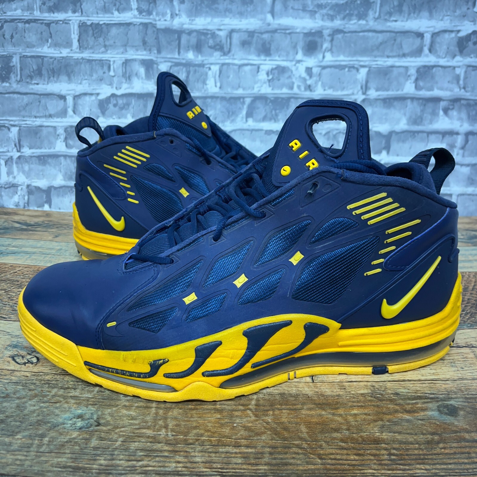 nike air max pillar blue and yellow