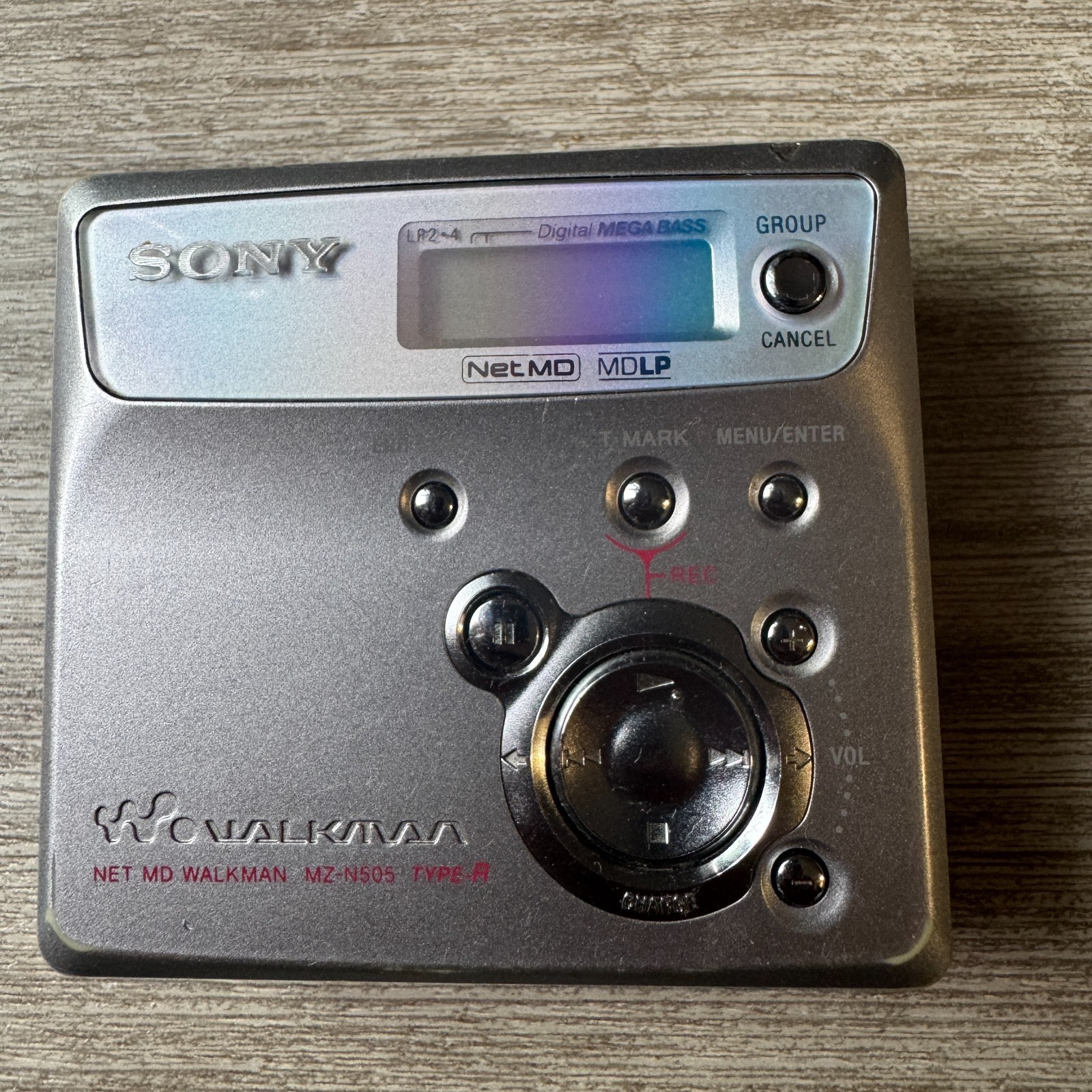 ジャンク SONY MDプレーヤー MZ-N505 71NbzhRhSxL._UF894,1000_QL80_.jpg