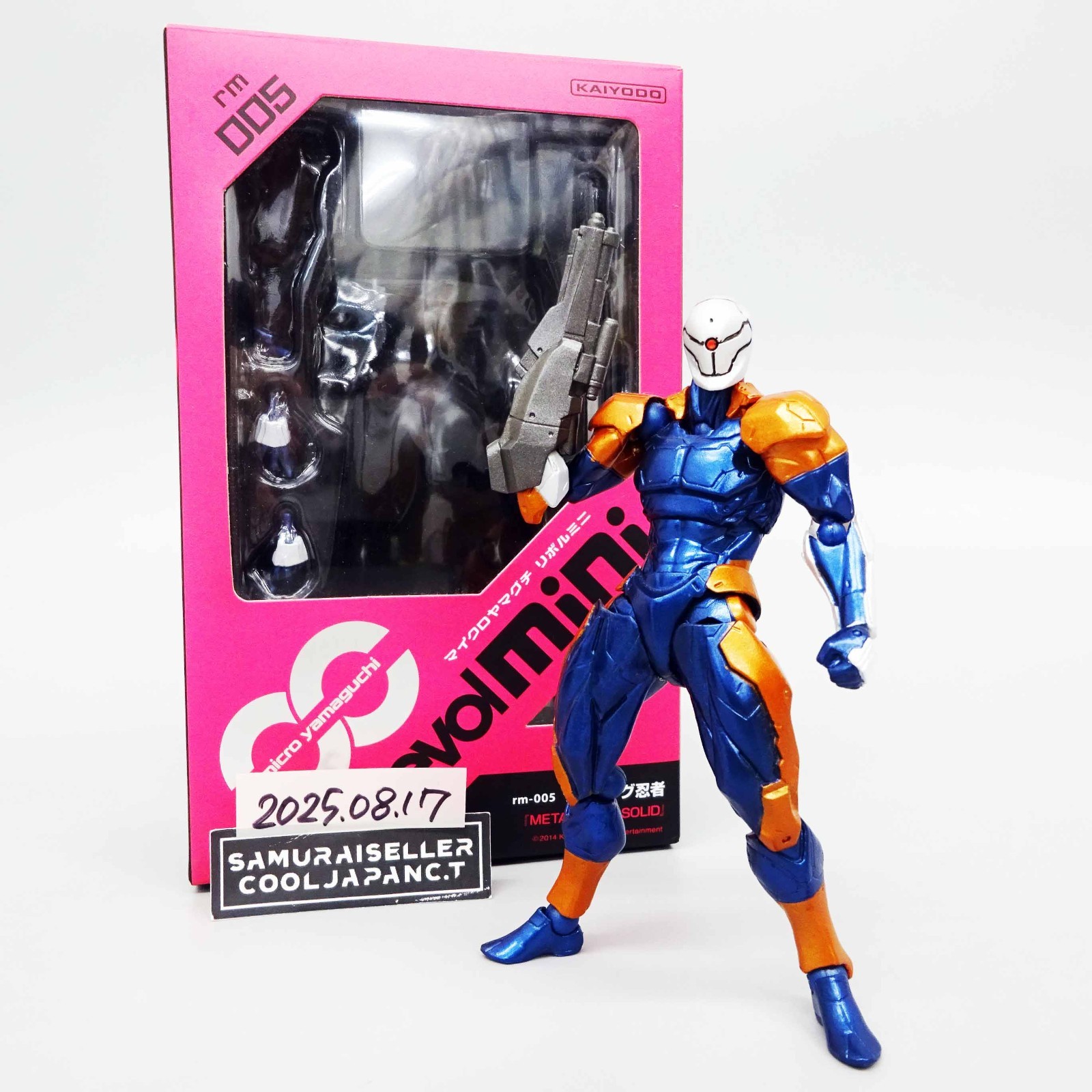 revol mini rm005 サイボーグ忍者 s-l400.jpg