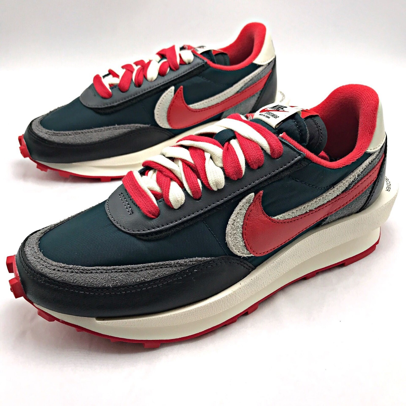 NIKE sacai LD WAFFLE Midnight Spruce and University Red DJ4877-300  