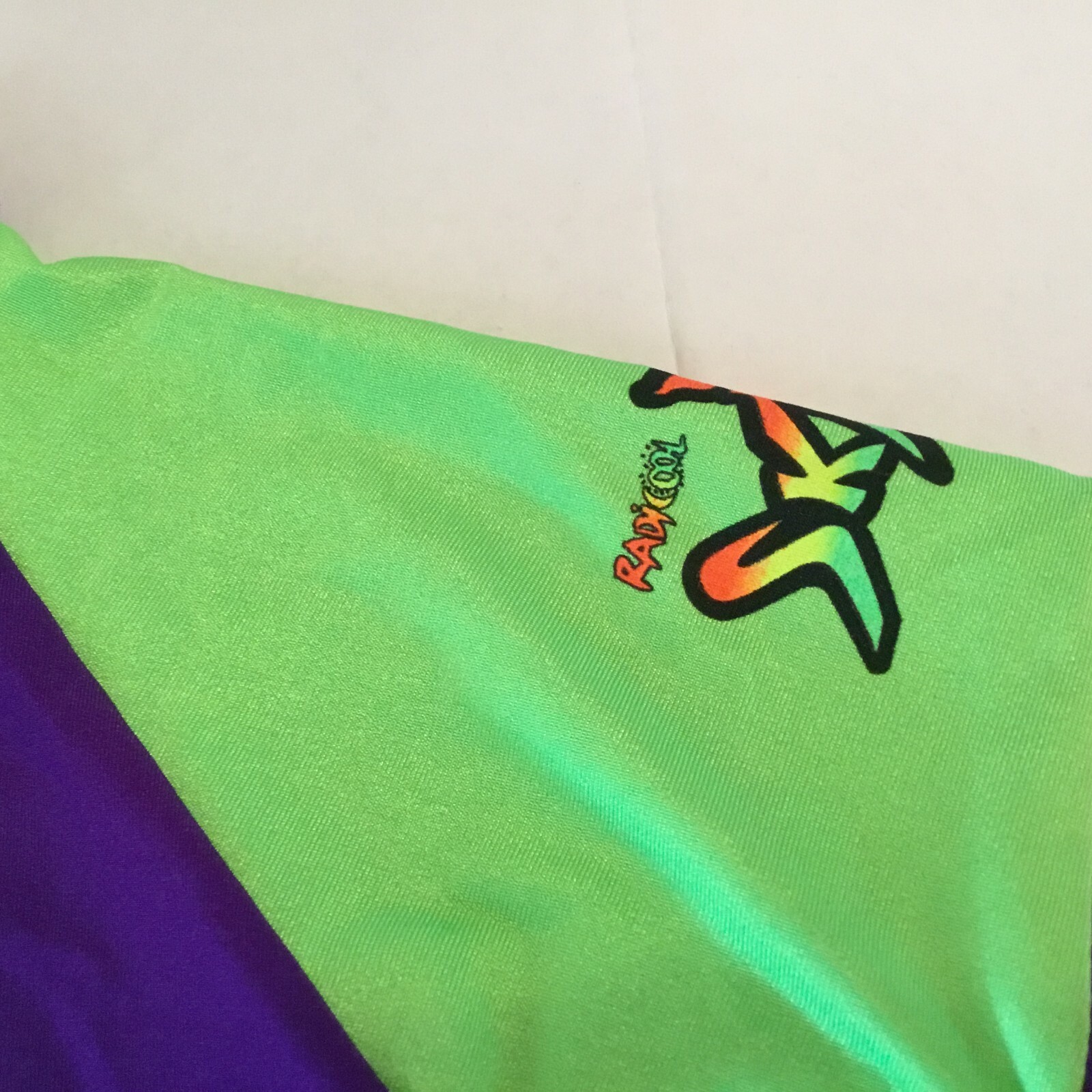 Radicool Skins Swim Shirts Boy or Girl Size 4 New with Tags Swimwear Top