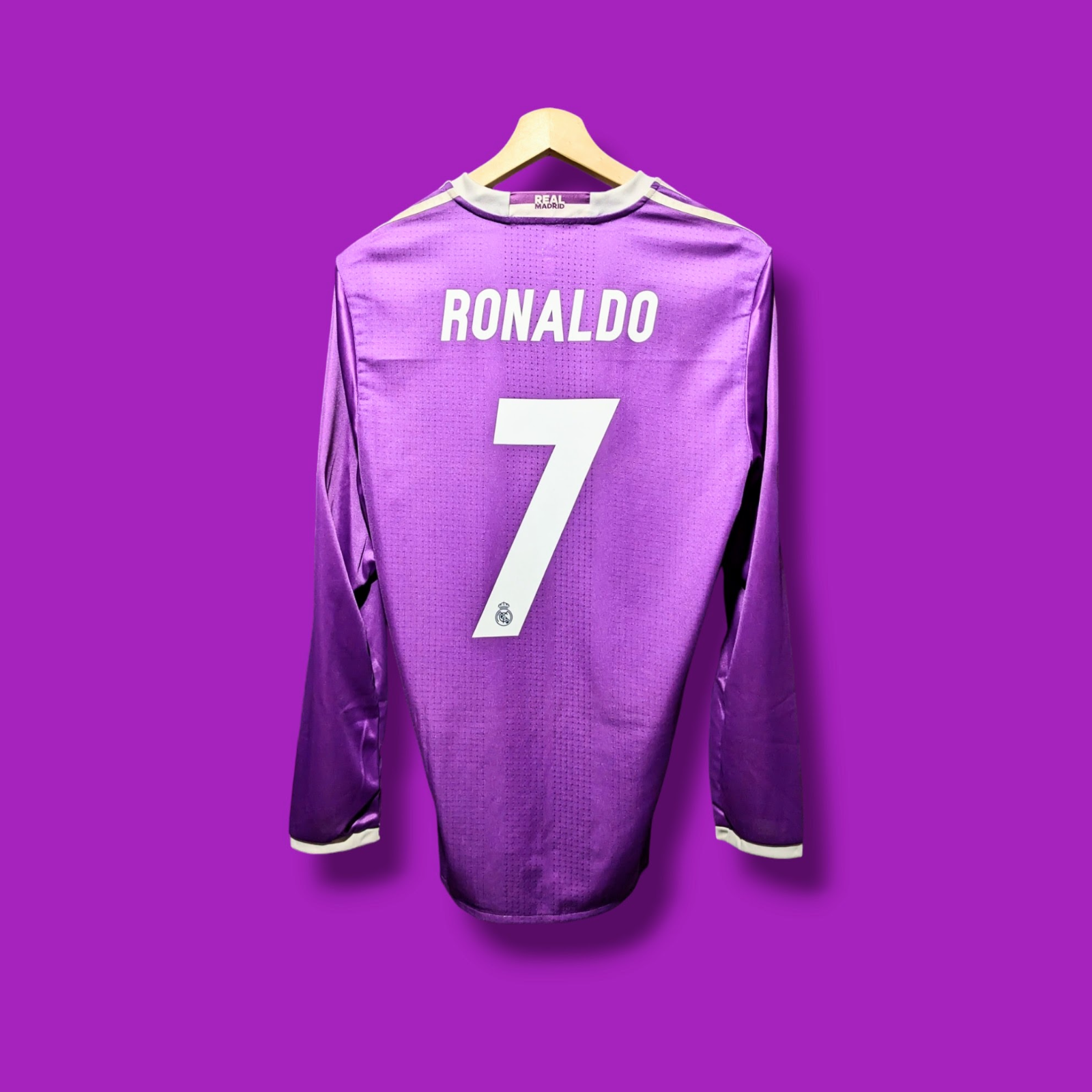 16/17 Real Madrid Champions League Final Player Issue Away Jersey