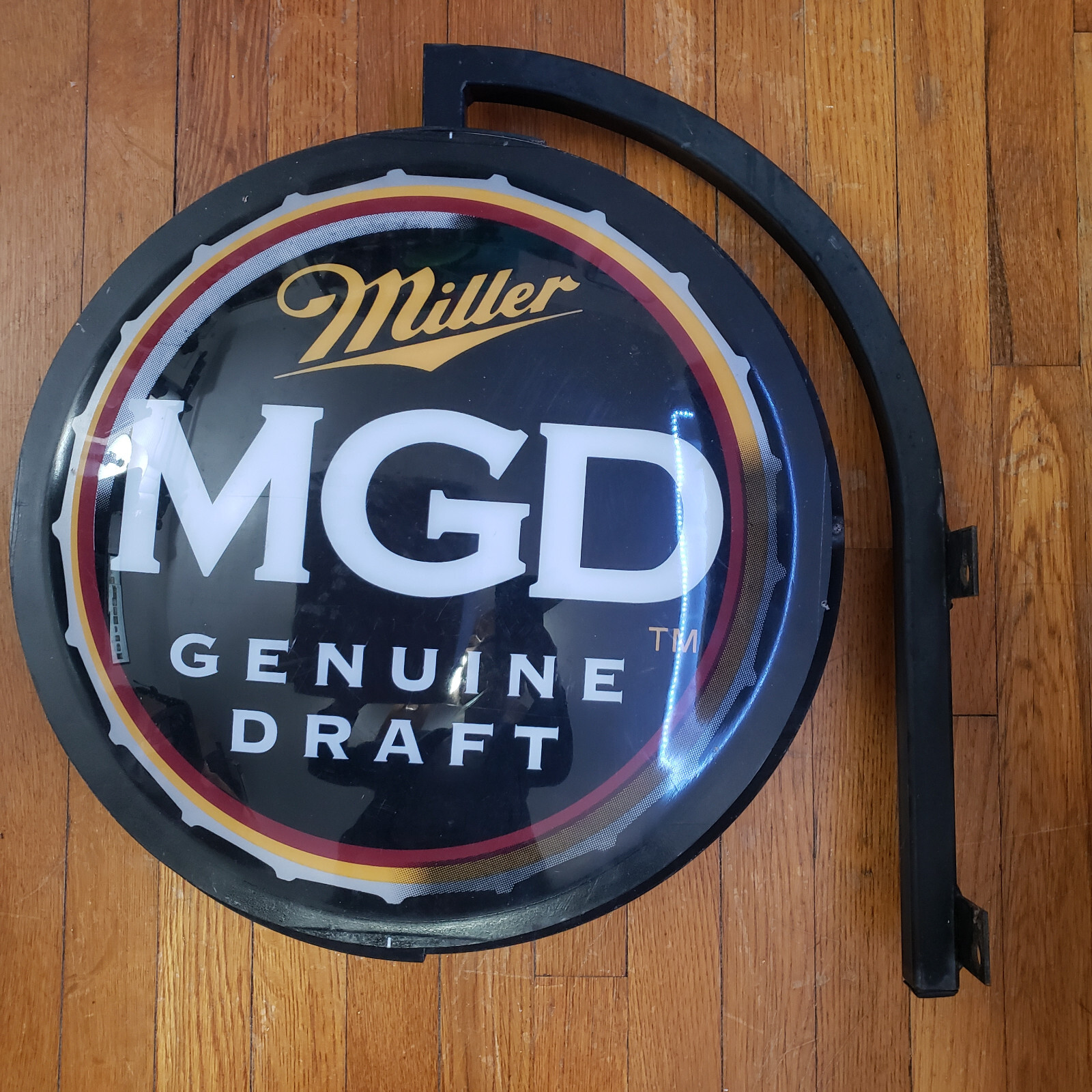Miller MGD Genuine Draft Round Pub Bar Sign No Light Wall