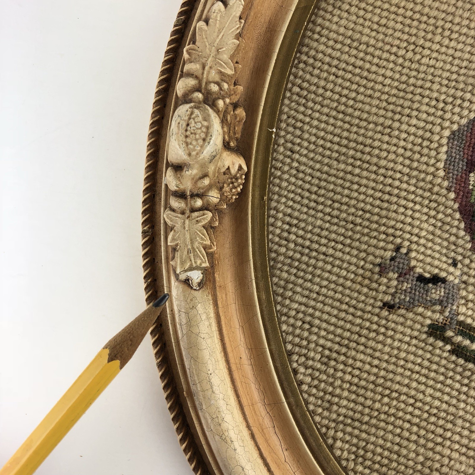 Antique Victorian Needlepoint Woman Sun Bonnet Dog Oval Gesso Gilt Frame MI513