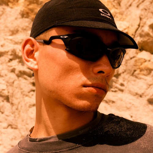 Pre-owned Oakley X Satisfy Running Plantaris Matte Olive Prizm Ruby Black Eye Jacket