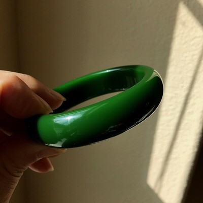 Genuine Natural Oily Green Nephrite Hetian Jade Bangle 58.5mm W/ Certificate New