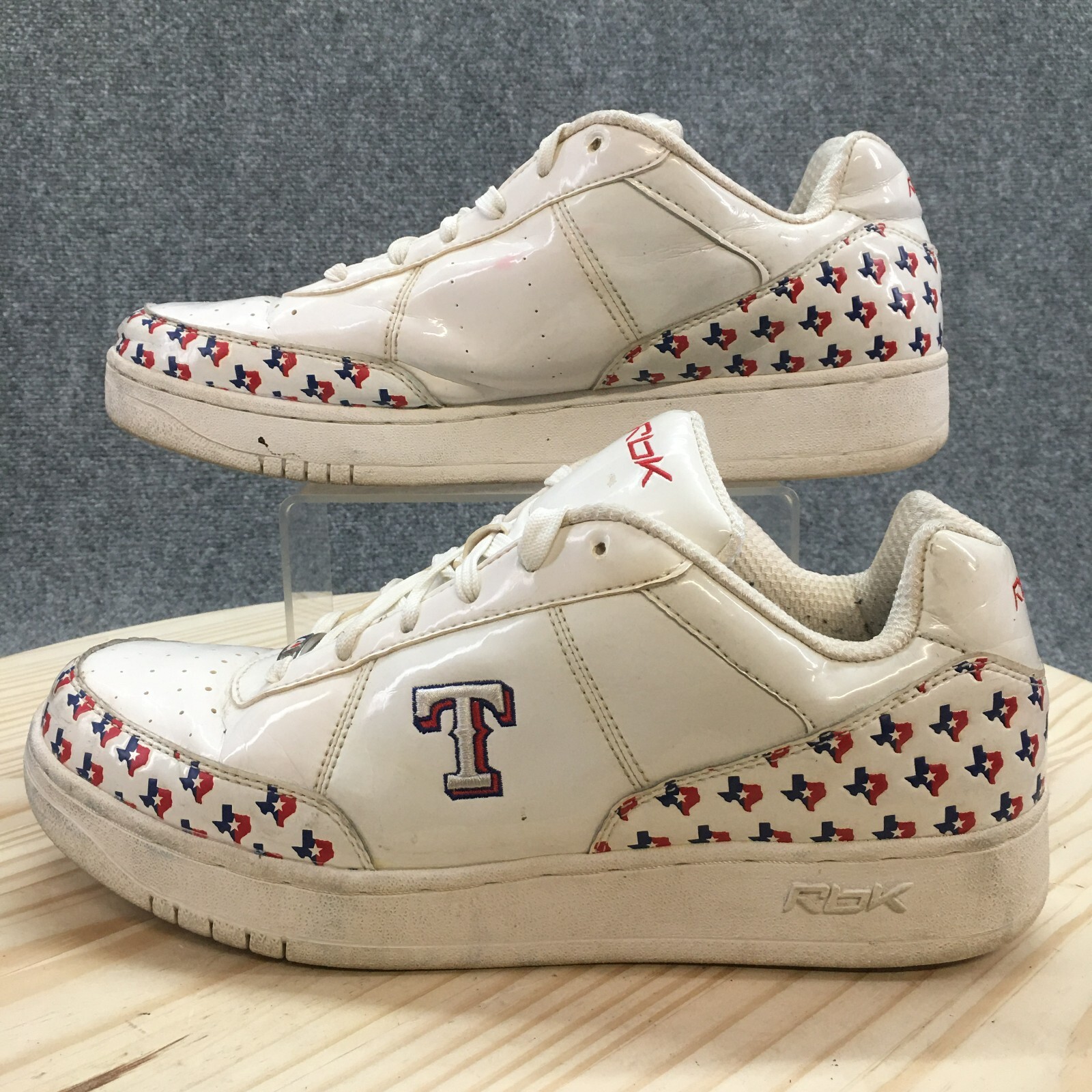 トップス REEBOK everyone CLASSIC BORDER REEBOK everyone CLASSIC BORDER TEE M