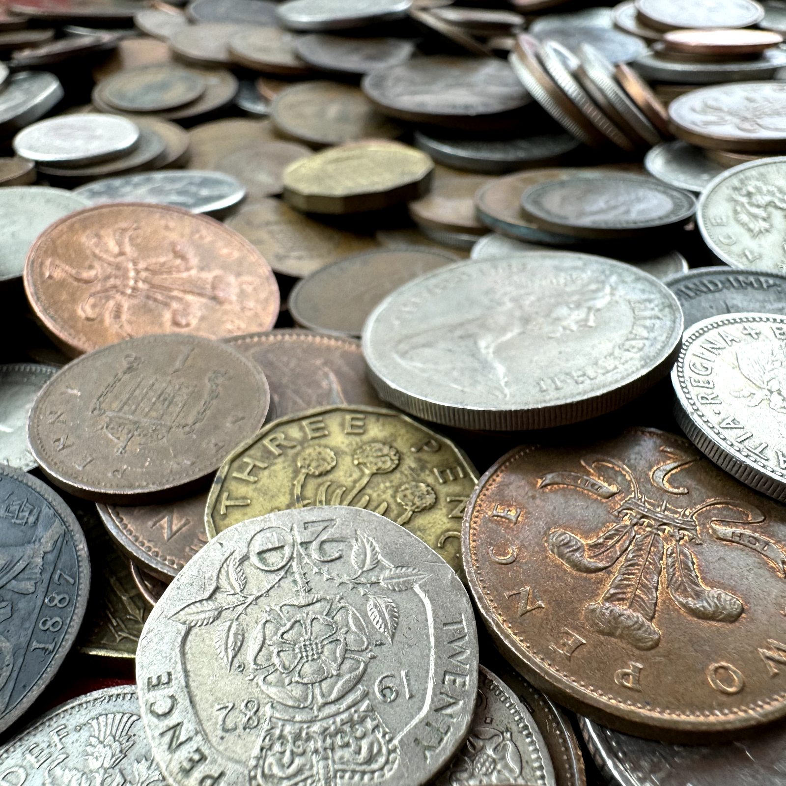 British Coins 5 LB Bulk Lot of ~300 Random Coins from United Kingdom 🇬🇧