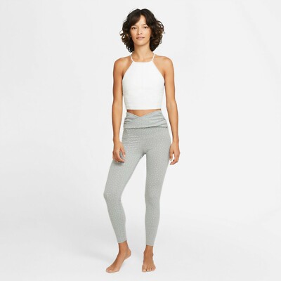Nike Women's Yoga Dots Twist 7/8 Capri Tights (Particle Grey) Size XS