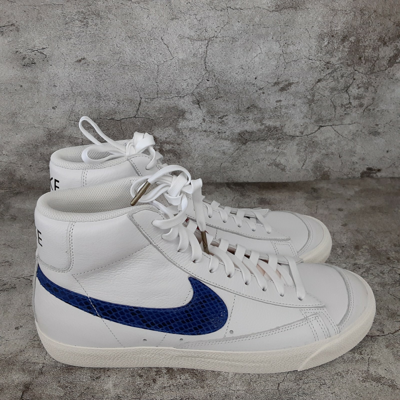 Nike Blazer Mid 77 Red Blue Alternate 