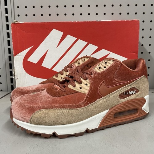 NEW☆ NIKE AIR MAX 90 LX ピンク シルバー 数量限定 NEW☆ NIKE AIR MAX 90 LX ピンク シルバー 数量限定