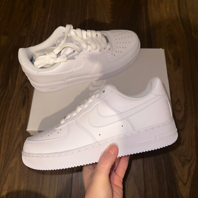 Nike Air Force 1 Low '07 White - Size 9 UK New - FREE UK NEXT DAY DELIVERY!