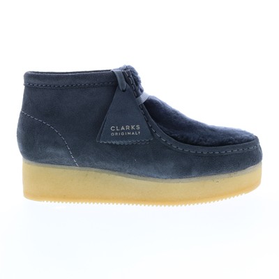 Женские серые замшевые ботинки на шнуровке Clarks Wallabee Wedge 26163280 Chukkas 8