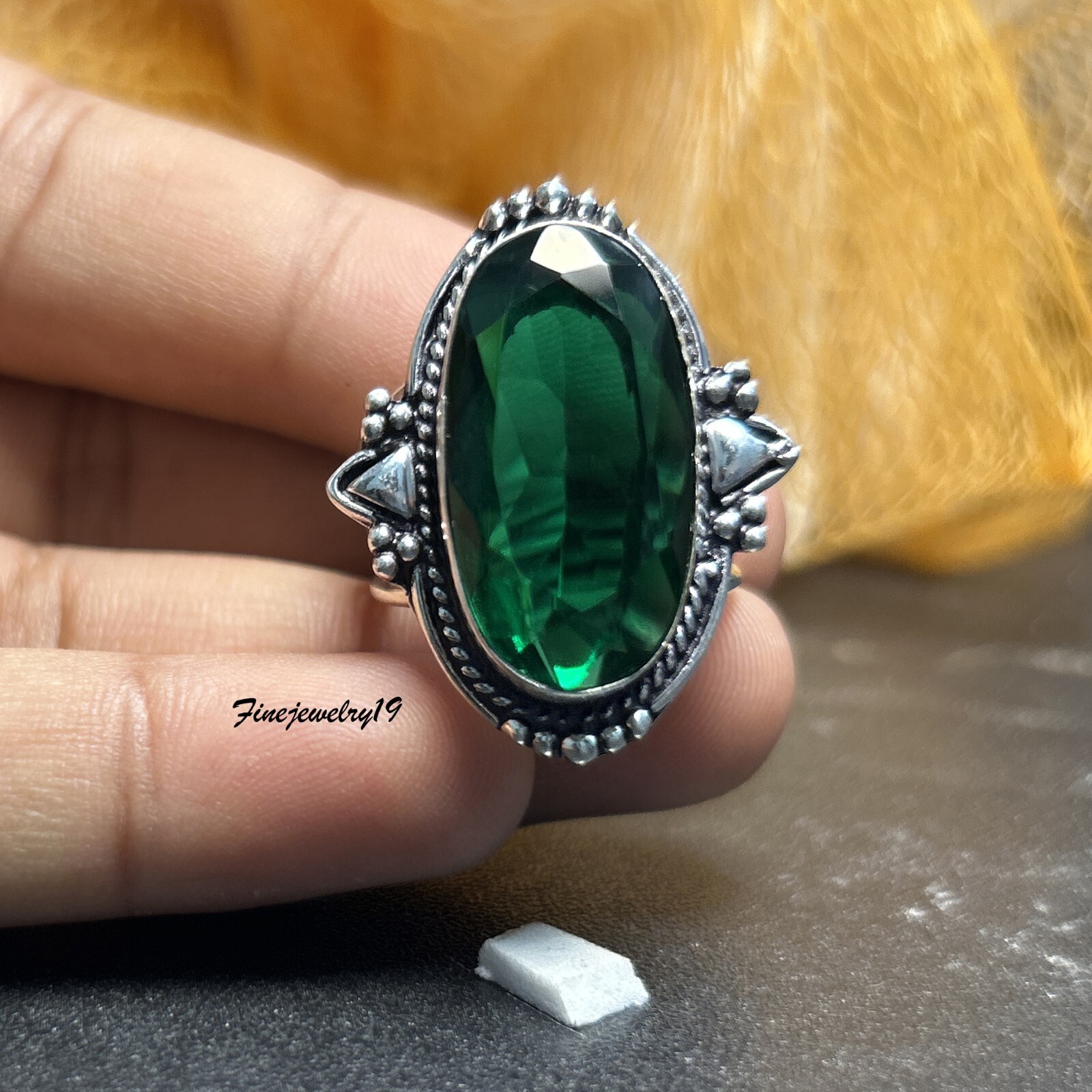 アクセサリー Silver House Shoe Emerald Head Ring 925 Silver House Shoe Emerald Head Ring 925