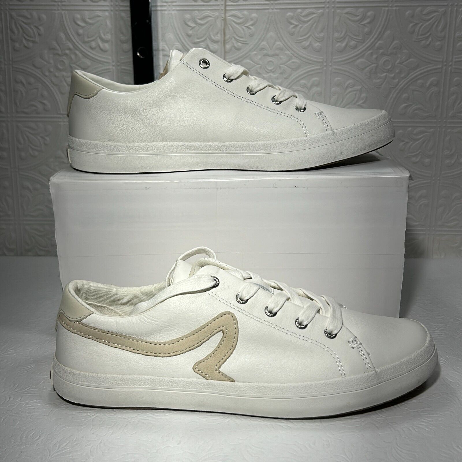 Sperry Sandy Leather Low Top Lace Up Sneaker Shoes Womens Sperry Sandy Leather Low Top Lace Up Sneaker Shoes Womens