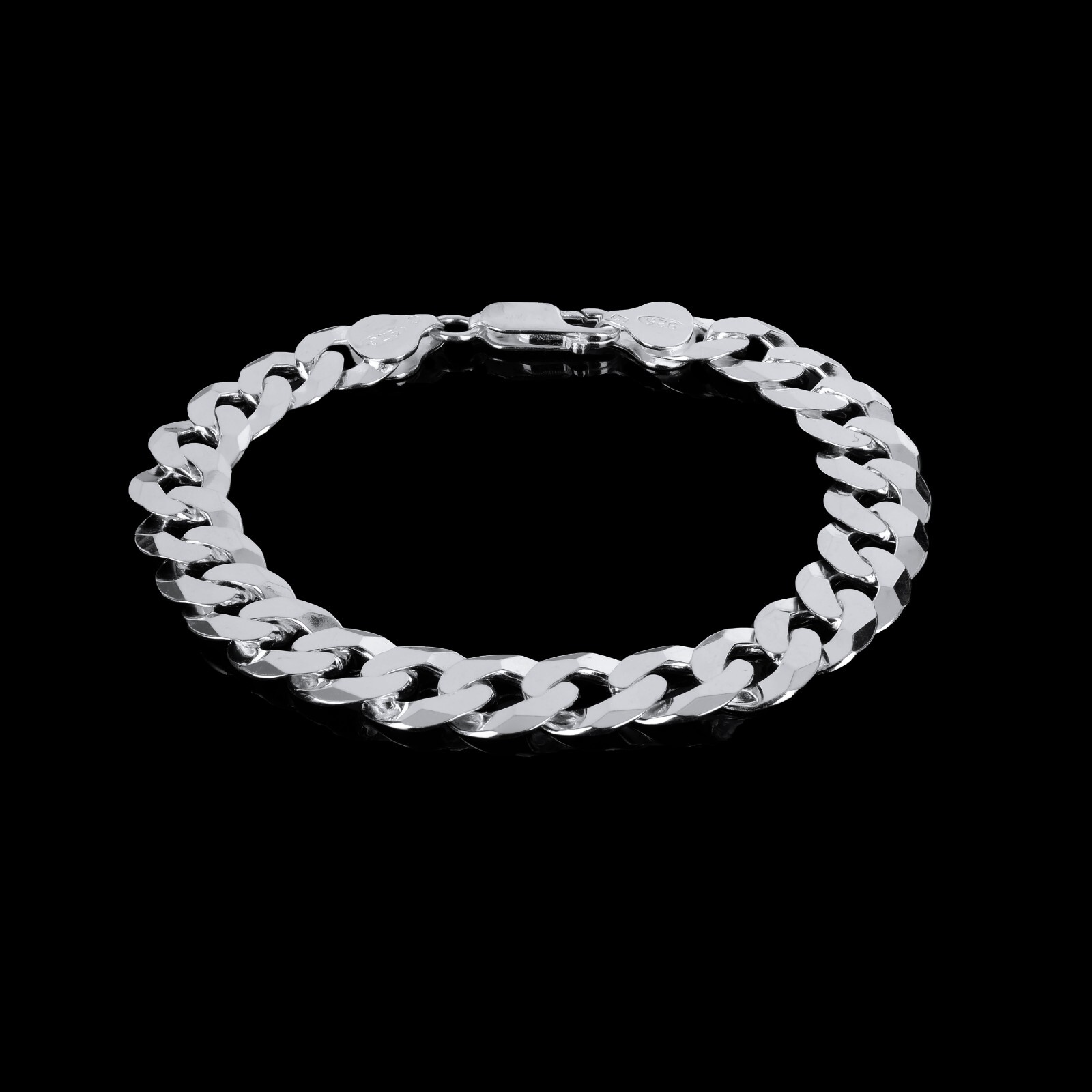 SARAH STRAUSSBERG Ivana Bangle Fine シルバー Ivana Bangle Fine | 18ct Gold Plated Silver | Sarah