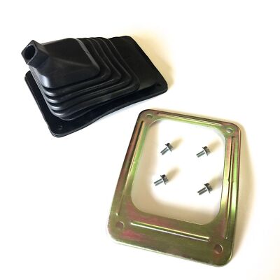 UPPER BOOT TRANSMISSION SHIFTER / COVER - SAMURAI '85-'95