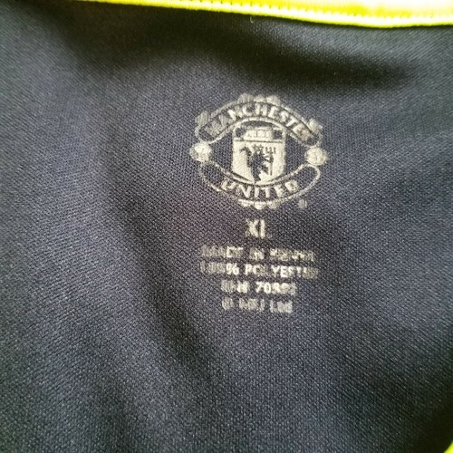 Manchester united T Shirt Men Size XL