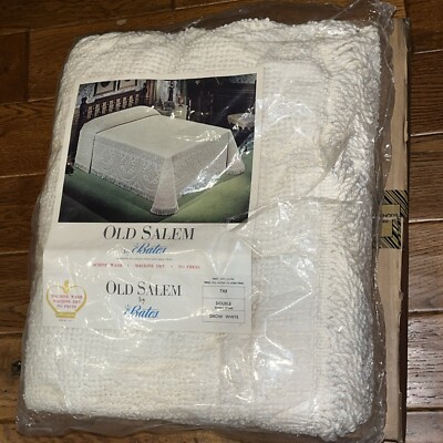 Bates Old Salem Heirloom Double Size Fringed Cotton Bedspread New Vintage