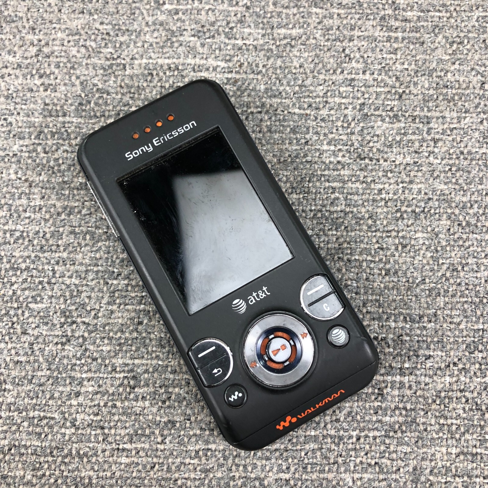 Sony Ericsson Walkman W580i | AT&T | 2.0 - 4.9MP Camera | 60